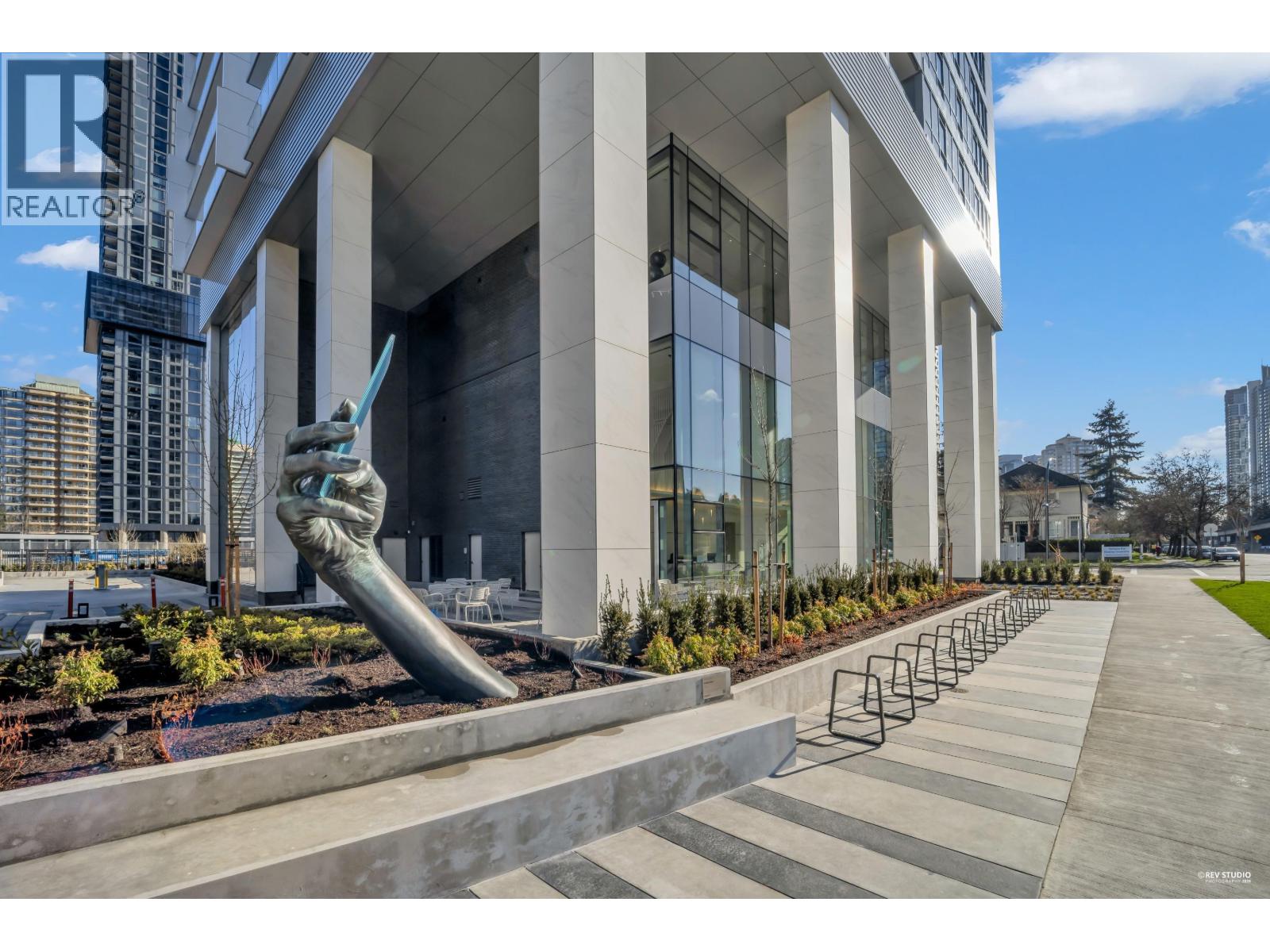 1702 6087 Wilson Avenue, Burnaby, British Columbia  V5H 0M1 - Photo 3 - R3098142