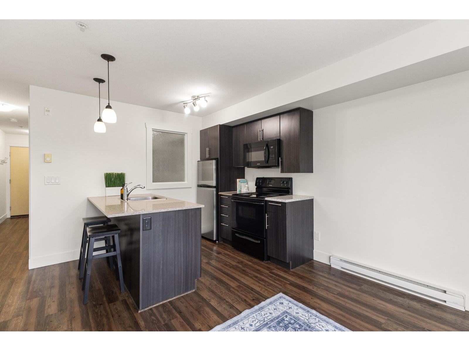 321 2565 Campbell Avenue, Abbotsford, British Columbia  V2S 0E3 - Photo 2 - R3097503