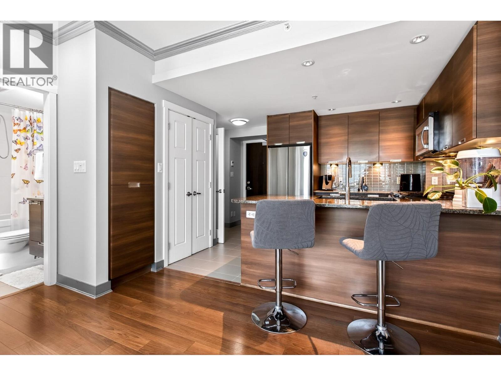 1904 2968 Glen Drive, Coquitlam, British Columbia  V3B 0C4 - Photo 13 - R3096368