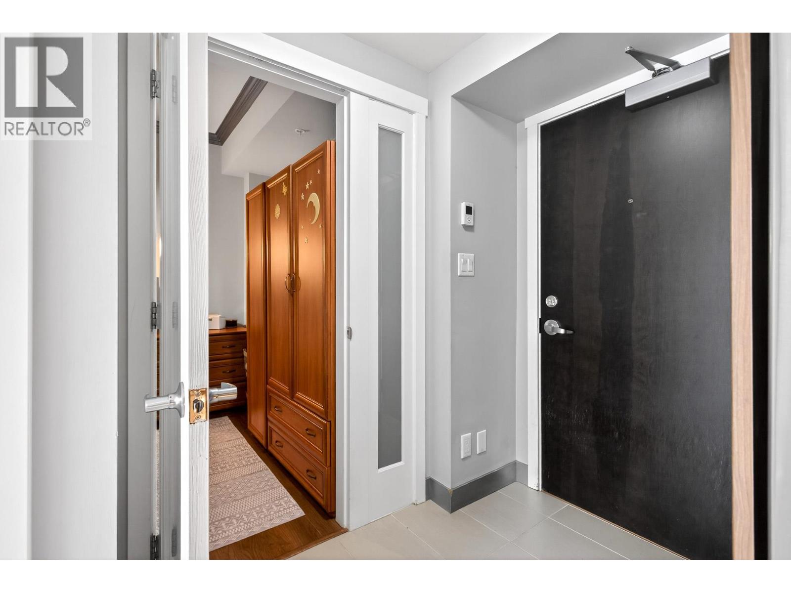 1904 2968 Glen Drive, Coquitlam, British Columbia  V3B 0C4 - Photo 24 - R3096368