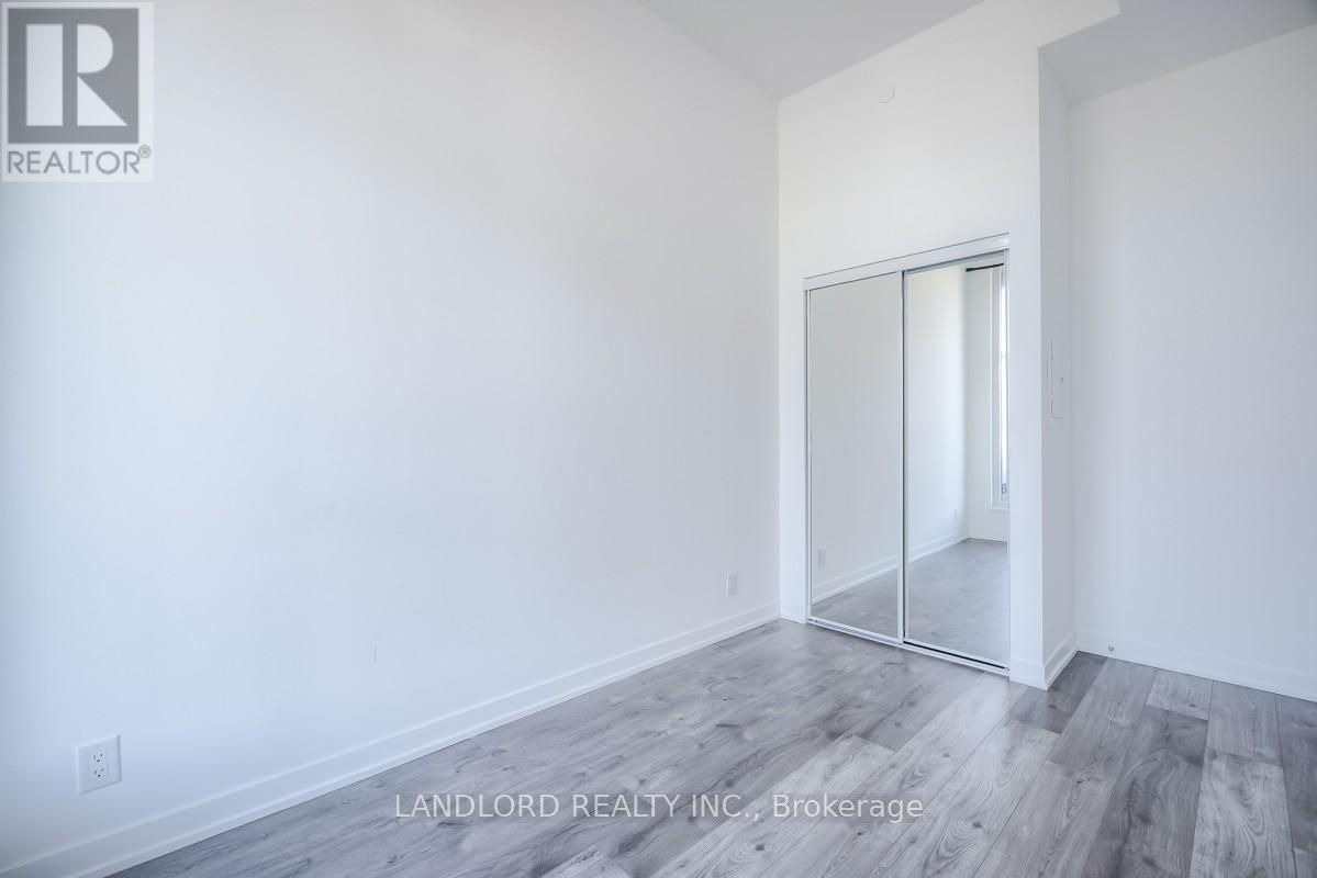 512 - 285 Dufferin Street, Toronto, Ontario  M6K 0J2 - Photo 10 - W12868494