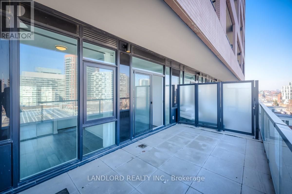 512 - 285 Dufferin Street, Toronto, Ontario  M6K 0J2 - Photo 15 - W12868494