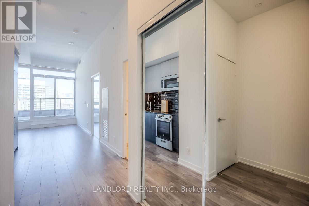 512 - 285 Dufferin Street, Toronto, Ontario  M6K 0J2 - Photo 20 - W12868494