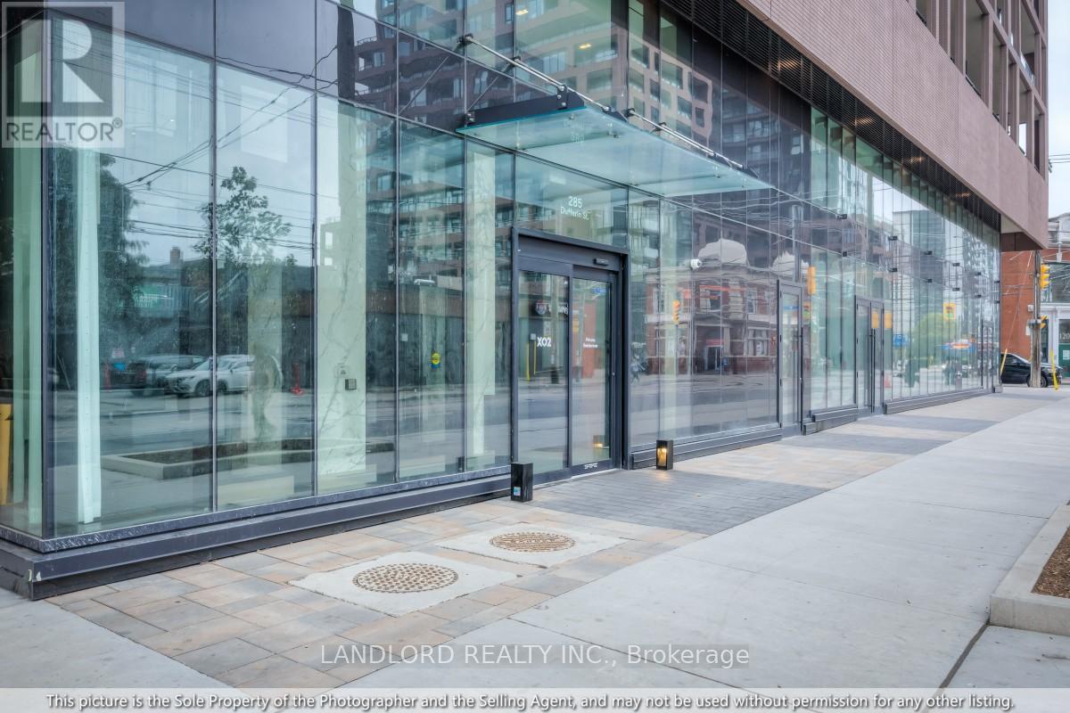 512 - 285 Dufferin Street, Toronto, Ontario  M6K 0J2 - Photo 24 - W12868494