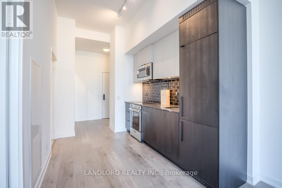 512 - 285 Dufferin Street, Toronto, Ontario  M6K 0J2 - Photo 4 - W12868494