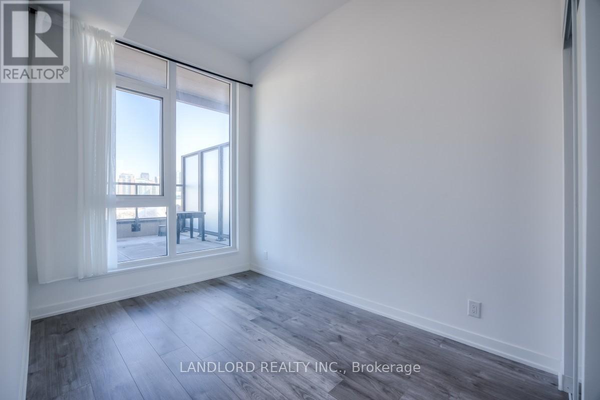 512 - 285 Dufferin Street, Toronto, Ontario  M6K 0J2 - Photo 9 - W12868494