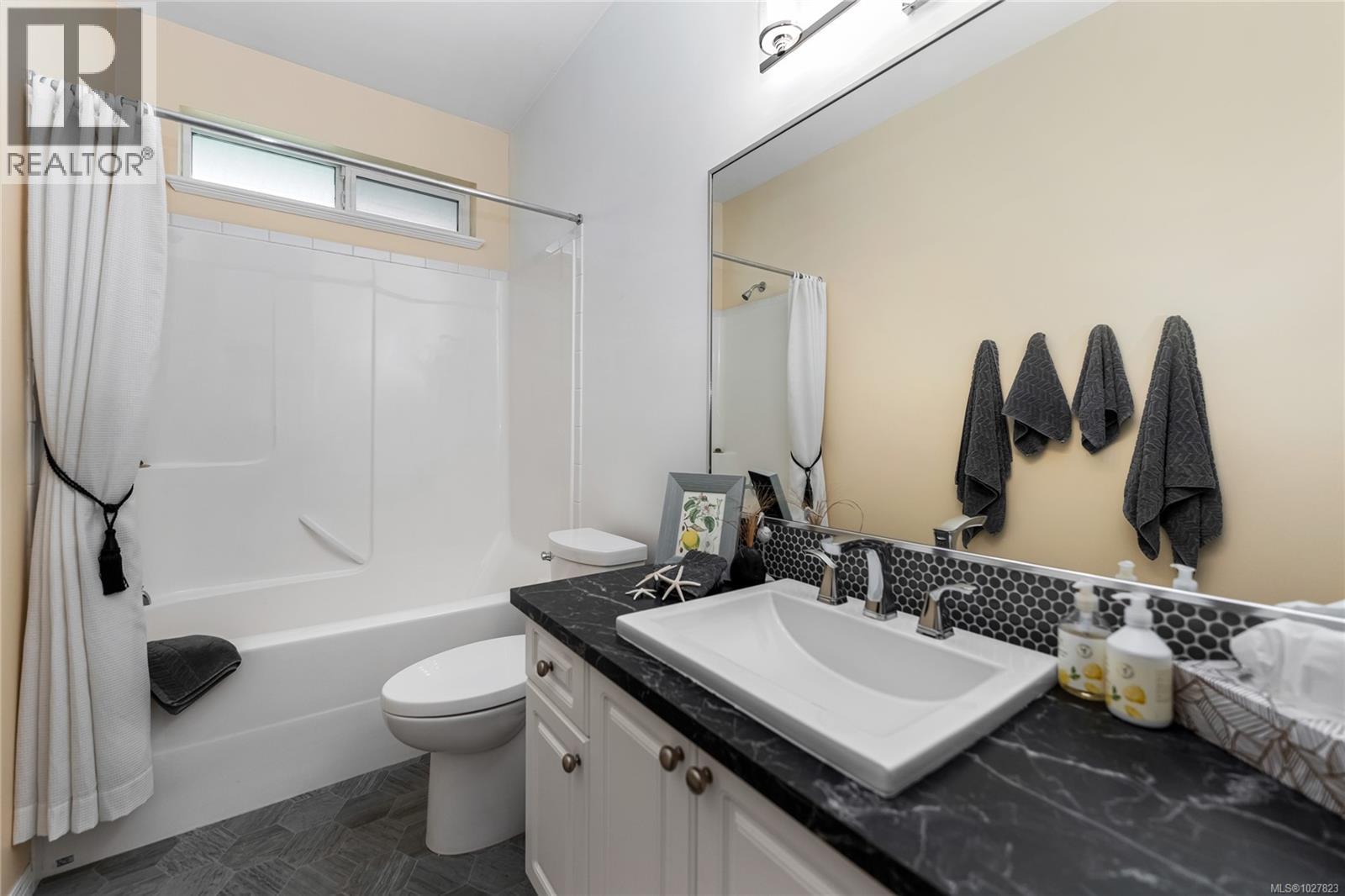 7952 Polo Park Cres, Central Saanich, British Columbia  V8M 2J4 - Photo 26 - 1027823