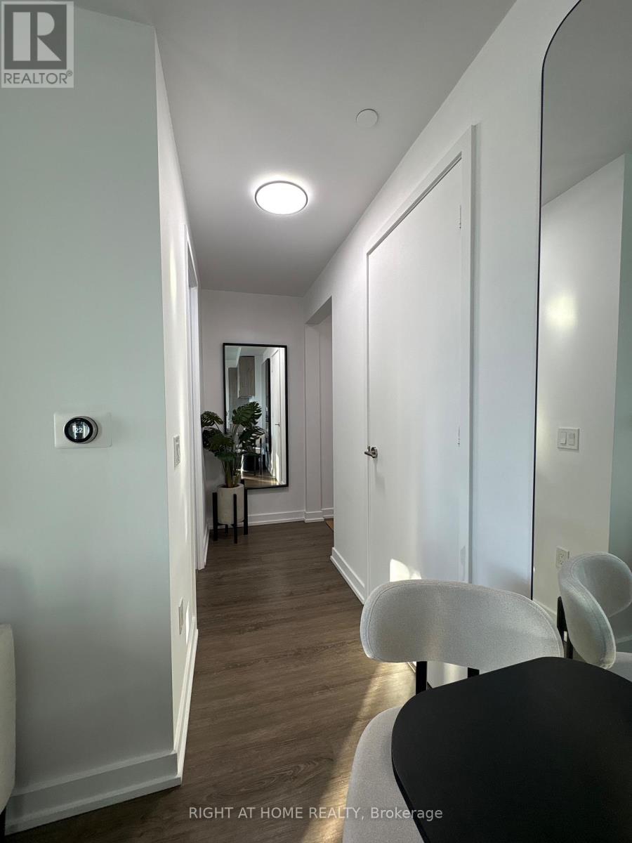 3008 - 1 Yorkville Avenue, Toronto, Ontario  M4W 0B1 - Photo 15 - C12860586