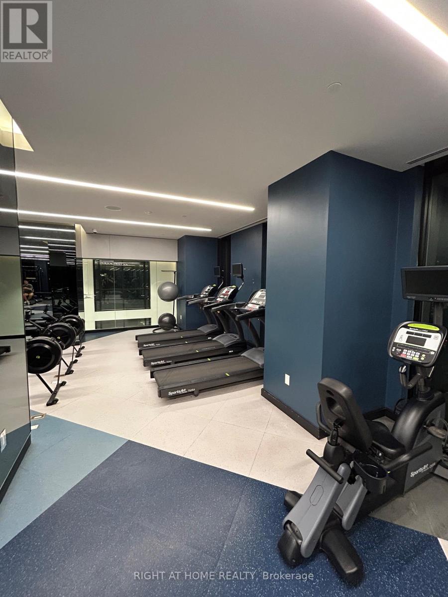 3008 - 1 Yorkville Avenue, Toronto, Ontario  M4W 0B1 - Photo 26 - C12860586