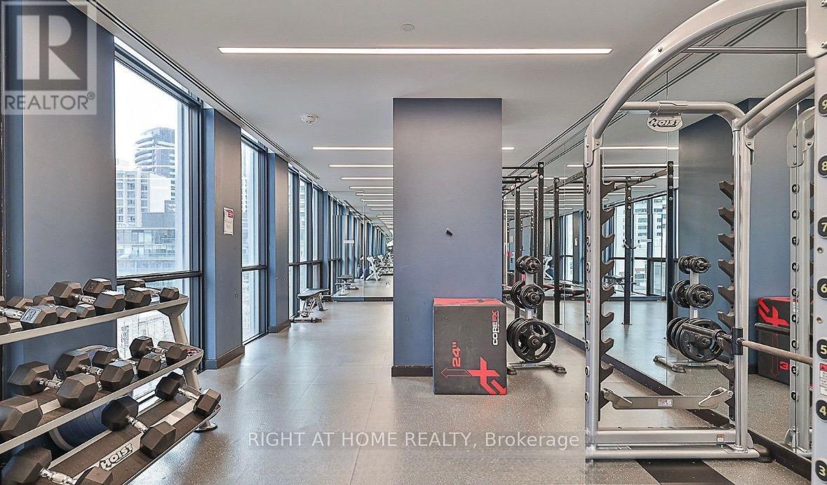 3008 - 1 Yorkville Avenue, Toronto, Ontario  M4W 0B1 - Photo 23 - C12860586