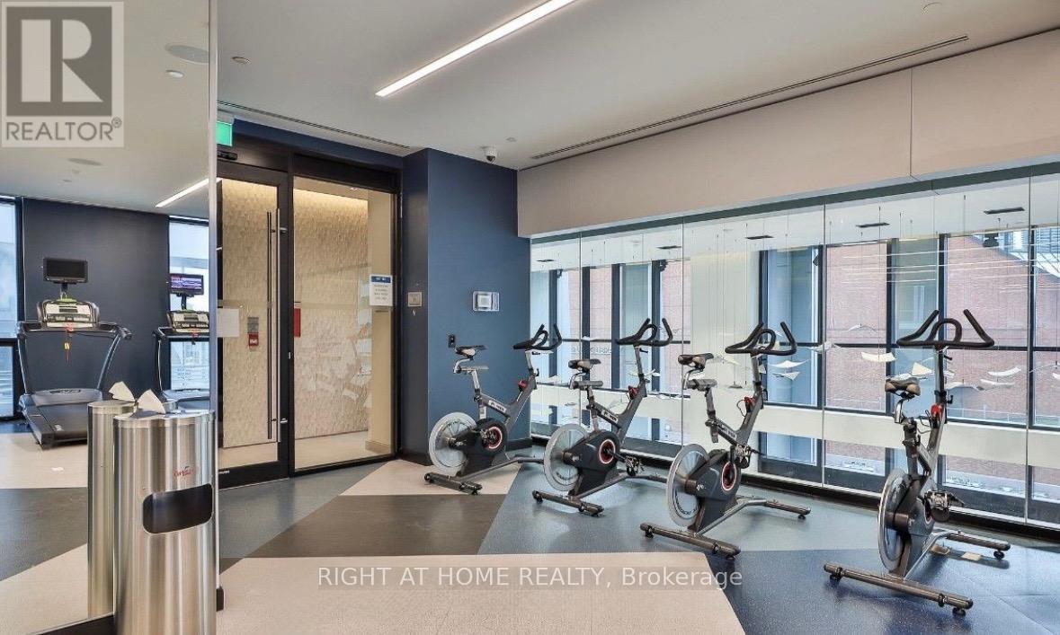 3008 - 1 Yorkville Avenue, Toronto, Ontario  M4W 0B1 - Photo 24 - C12860586