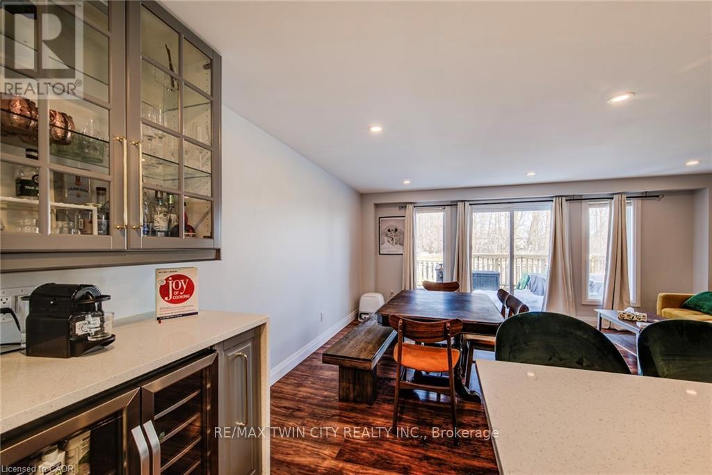 17 Red Clover Crescent, Kitchener, Ontario  N2E 4G6 - Photo 14 - X12868530