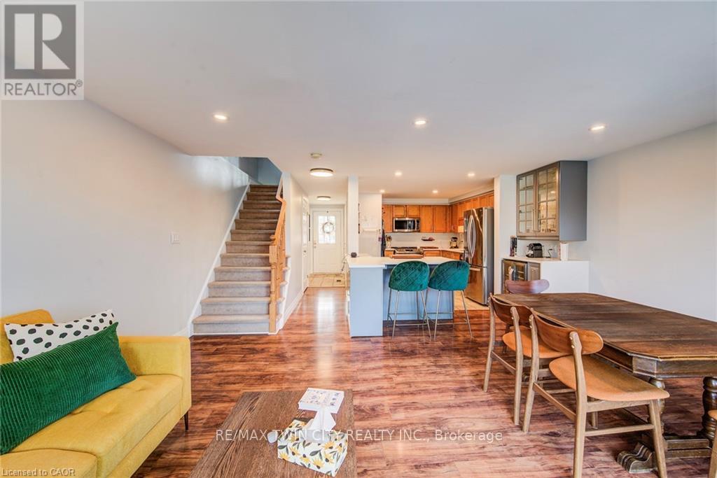 17 Red Clover Crescent, Kitchener, Ontario  N2E 4G6 - Photo 19 - X12868530