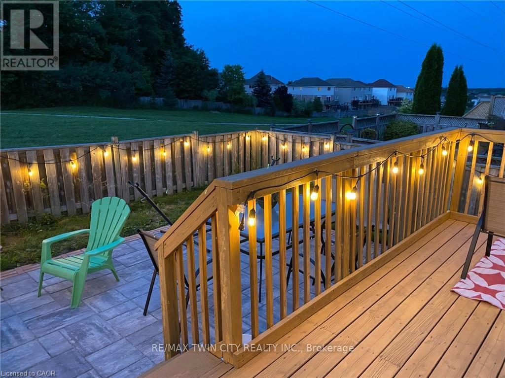 17 Red Clover Crescent, Kitchener, Ontario  N2E 4G6 - Photo 34 - X12868530