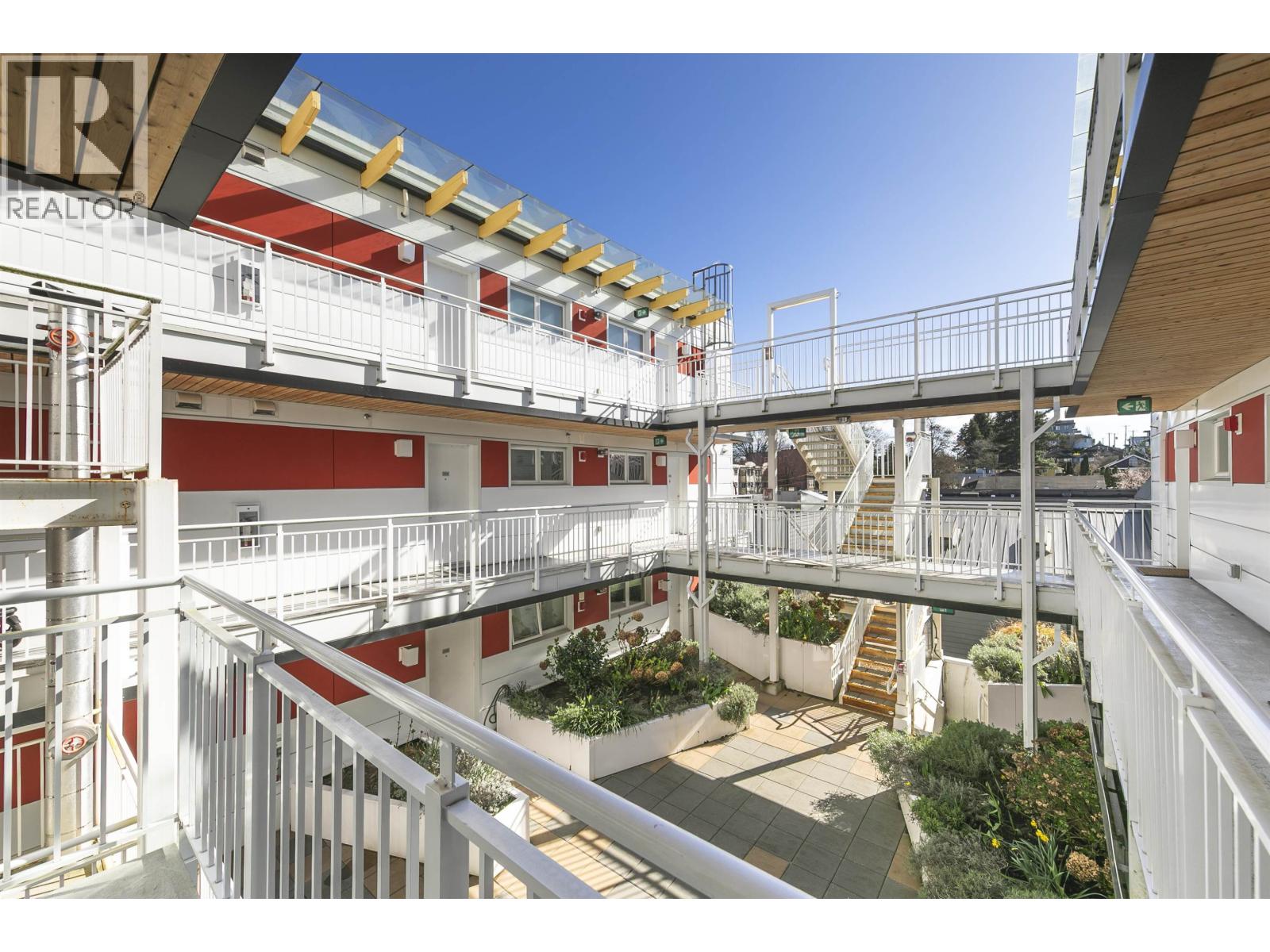 306 688 E 19th Avenue, Vancouver, British Columbia  V5V 1K2 - Photo 34 - R3098207