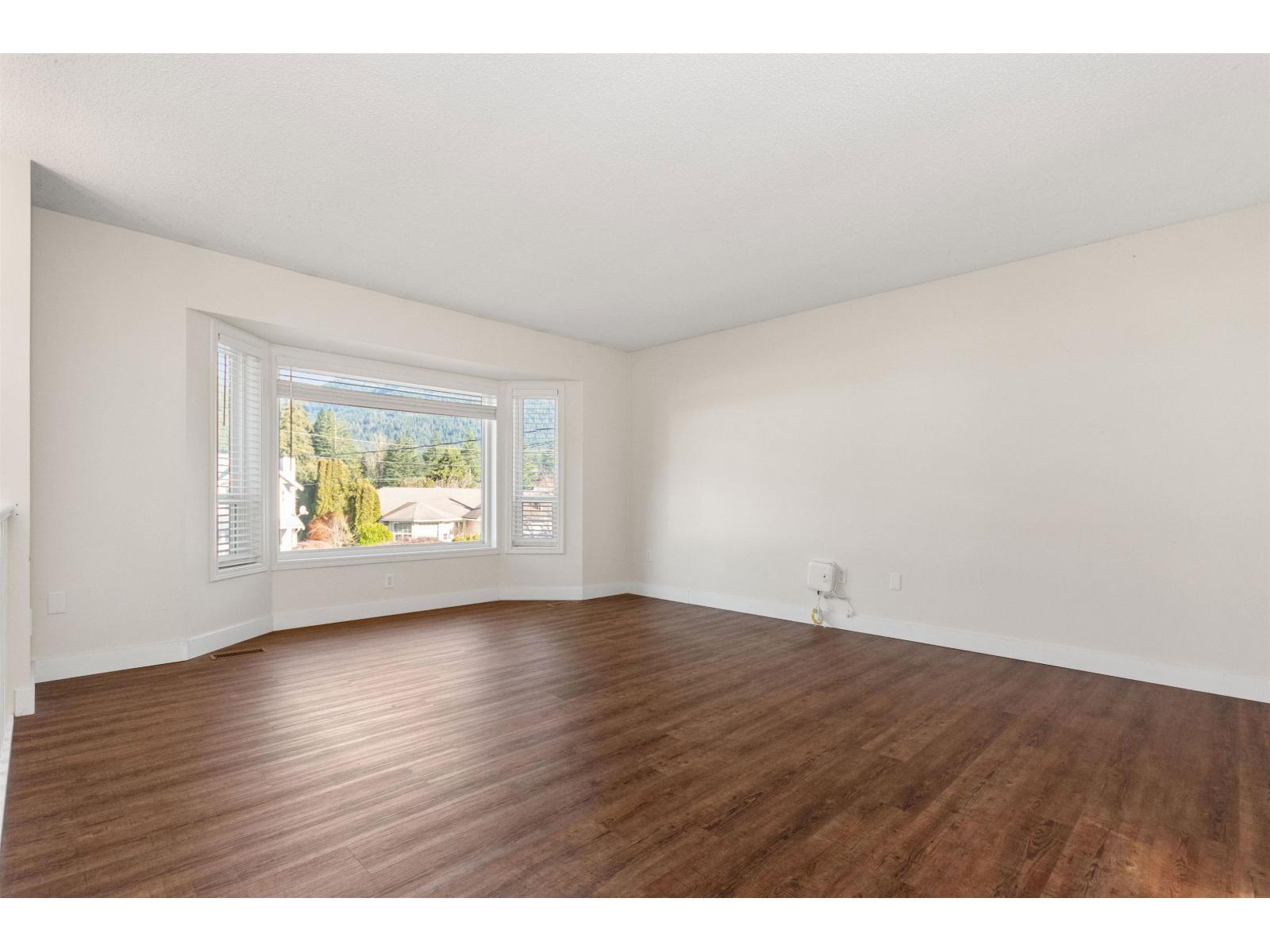 65512 Dogwood Drive, Hope, Hope, British Columbia  V0X 1L1 - Photo 5 - R3087444