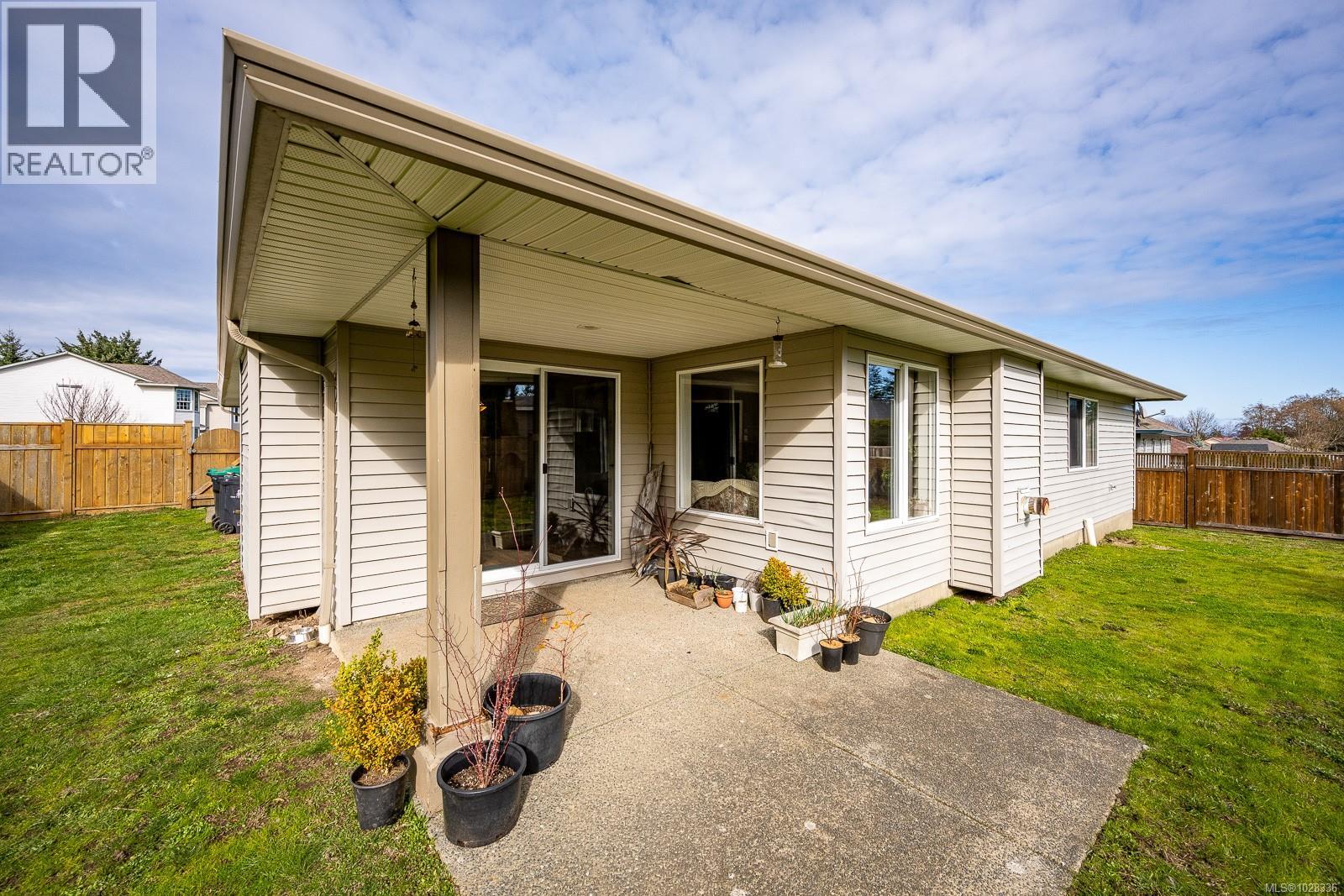 1295 Noel Ave, Comox, British Columbia  V9M 4A3 - Photo 10 - 1028336