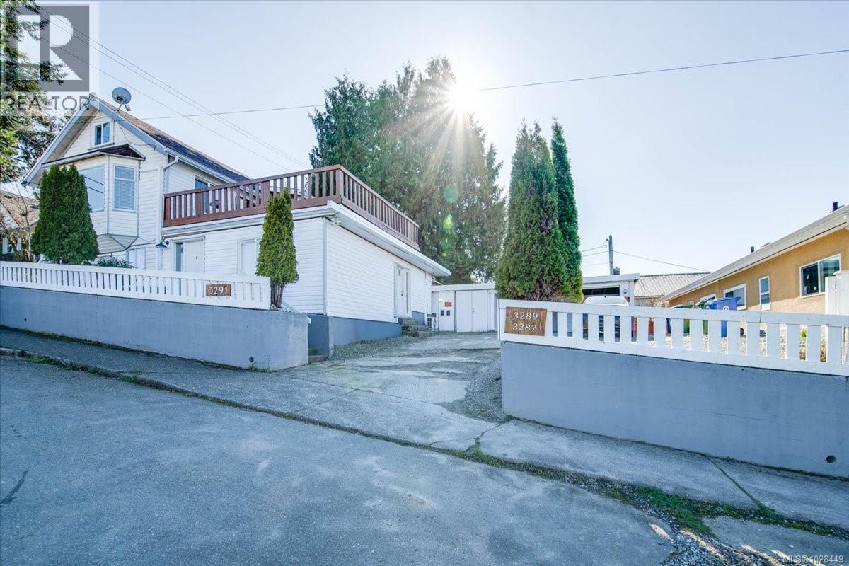 3291 3rd Ave, Port Alberni, British Columbia  V9Y 4C9 - Photo 1 - 1028449