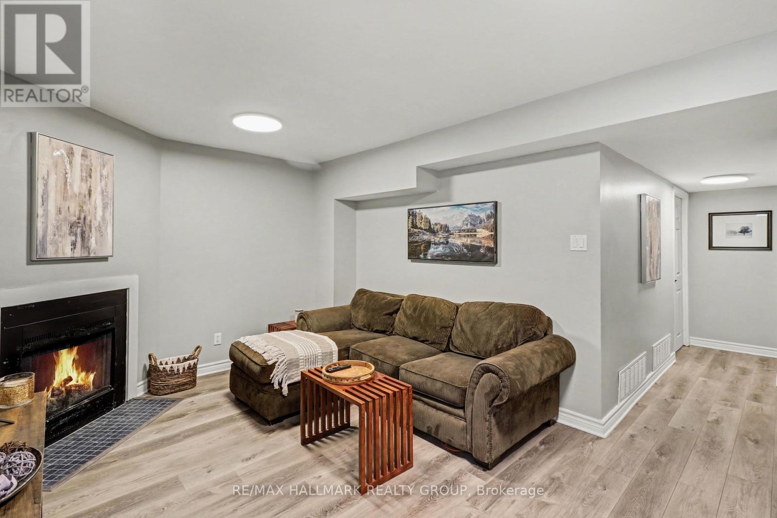 16b Spring Grove Lane, Ottawa, Ontario  K2J 2C6 - Photo 29 - X12868600