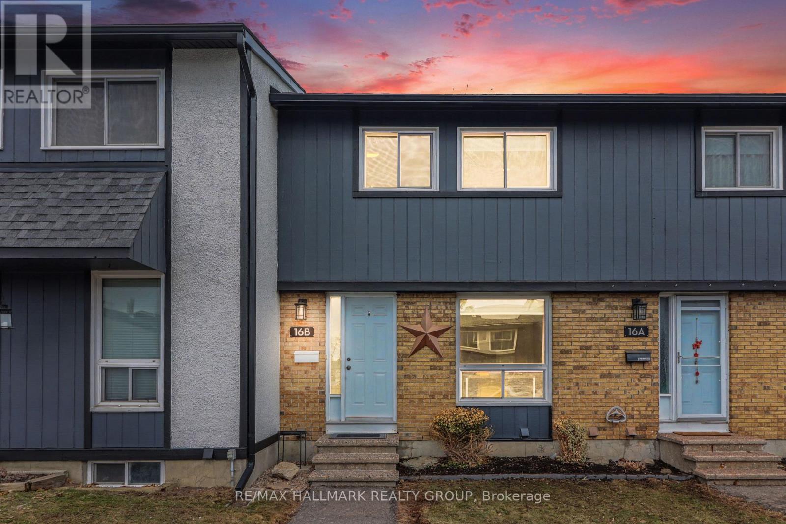 16b Spring Grove Lane, Ottawa, Ontario  K2J 2C6 - Photo 4 - X12868600