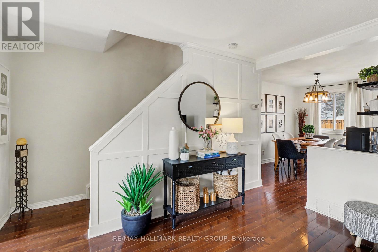 16b Spring Grove Lane, Ottawa, Ontario  K2J 2C6 - Photo 6 - X12868600