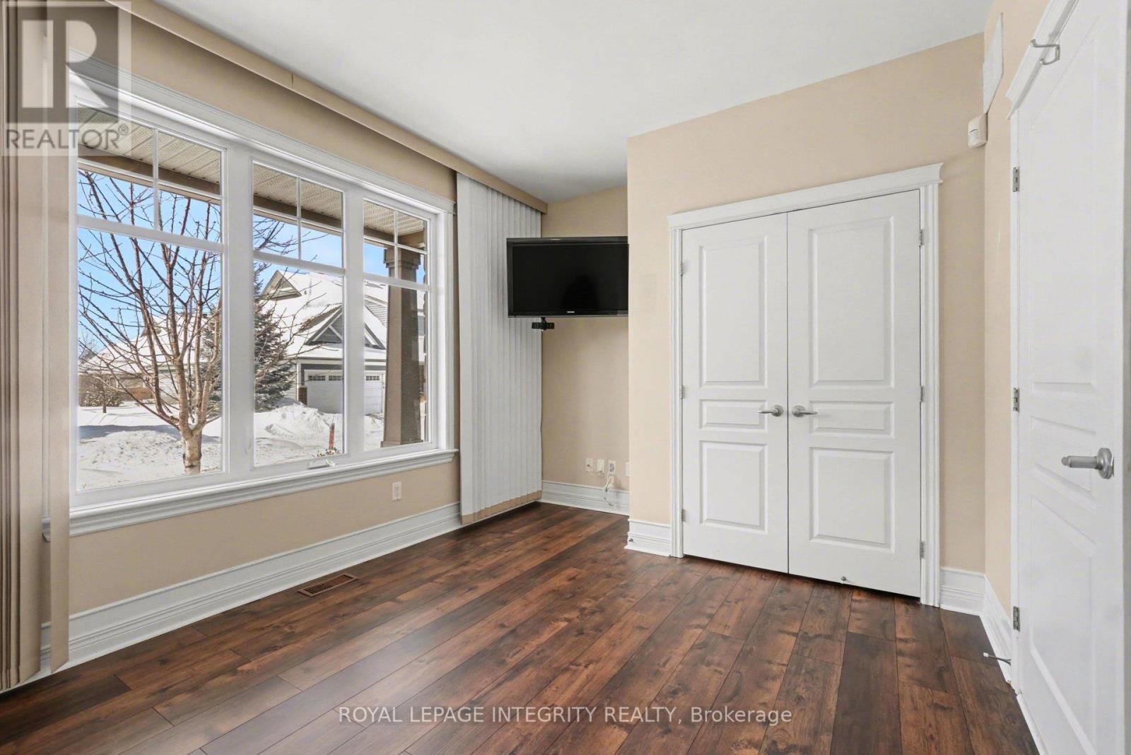 170 Solera Circle, Ottawa, Ontario  K1T 0C8 - Photo 16 - X12868620