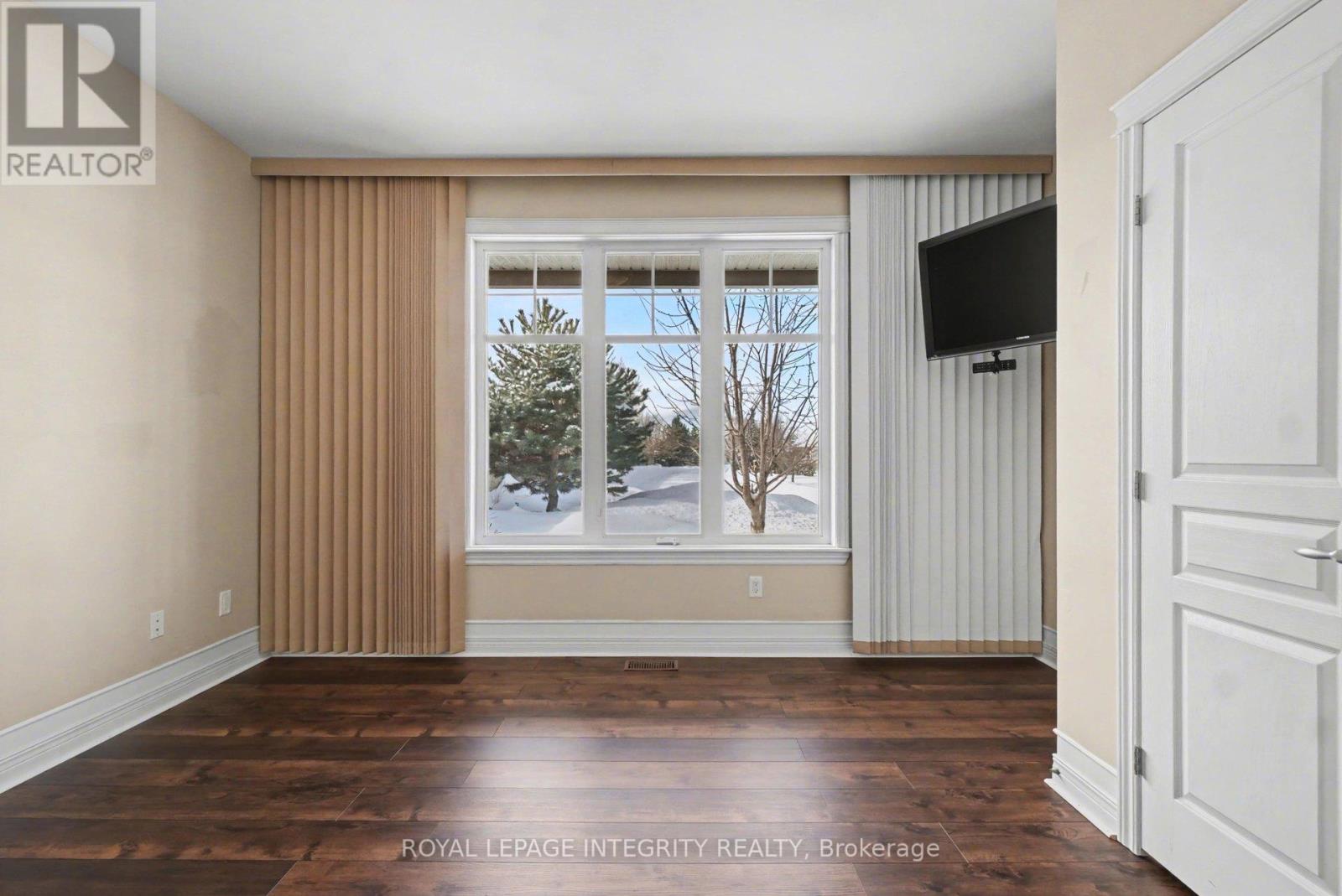 170 Solera Circle, Ottawa, Ontario  K1T 0C8 - Photo 17 - X12868620