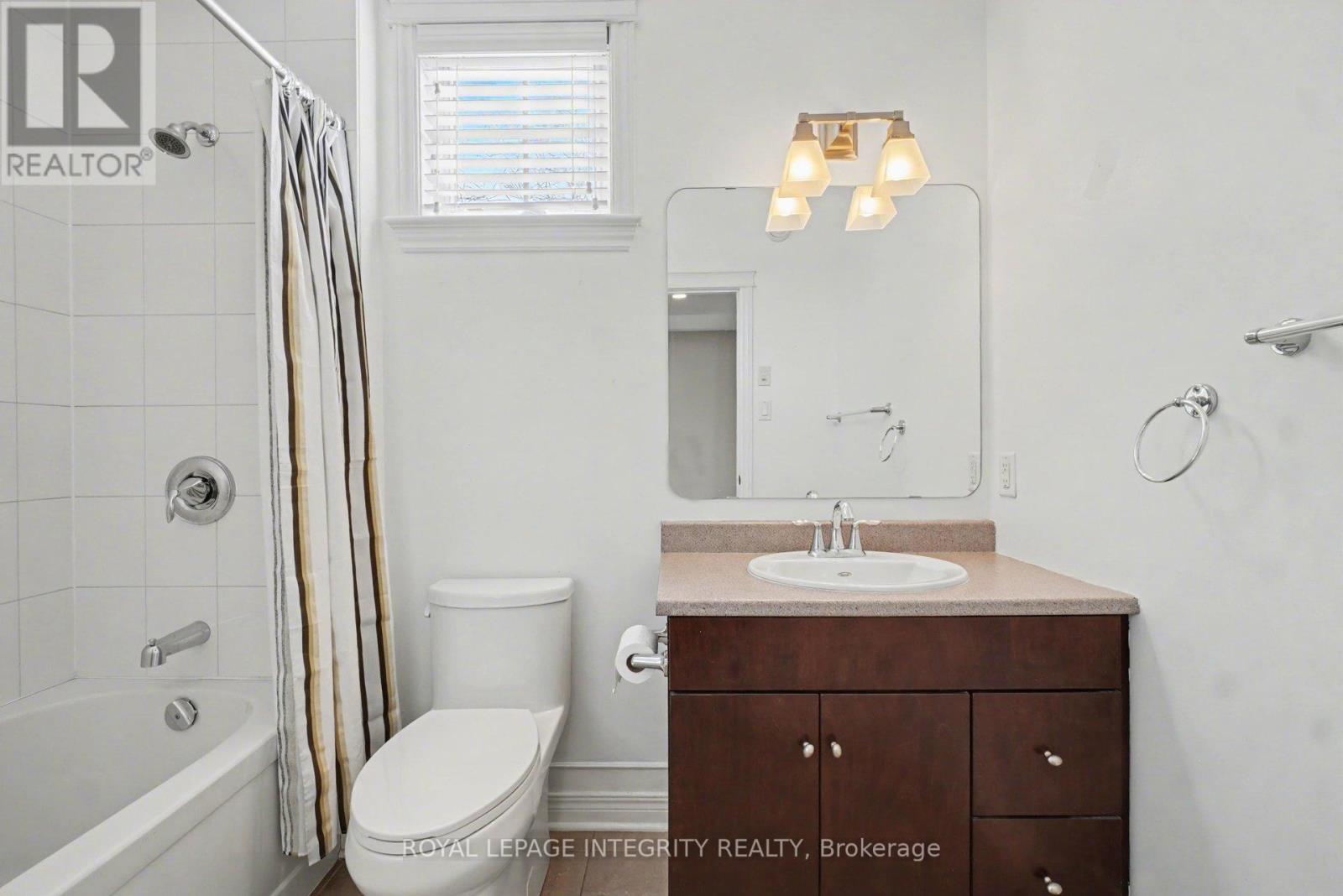 170 Solera Circle, Ottawa, Ontario  K1T 0C8 - Photo 18 - X12868620