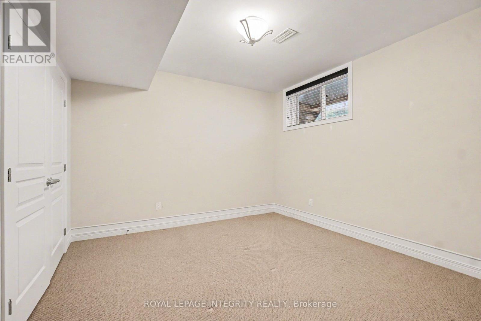 170 Solera Circle, Ottawa, Ontario  K1T 0C8 - Photo 24 - X12868620