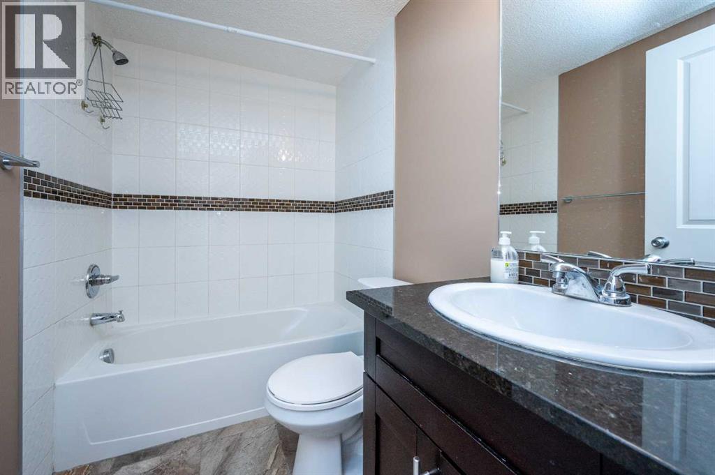 8206, 403 Mackenzie Way Sw, Airdrie, Alberta  T4B 3V7 - Photo 21 - A2289815