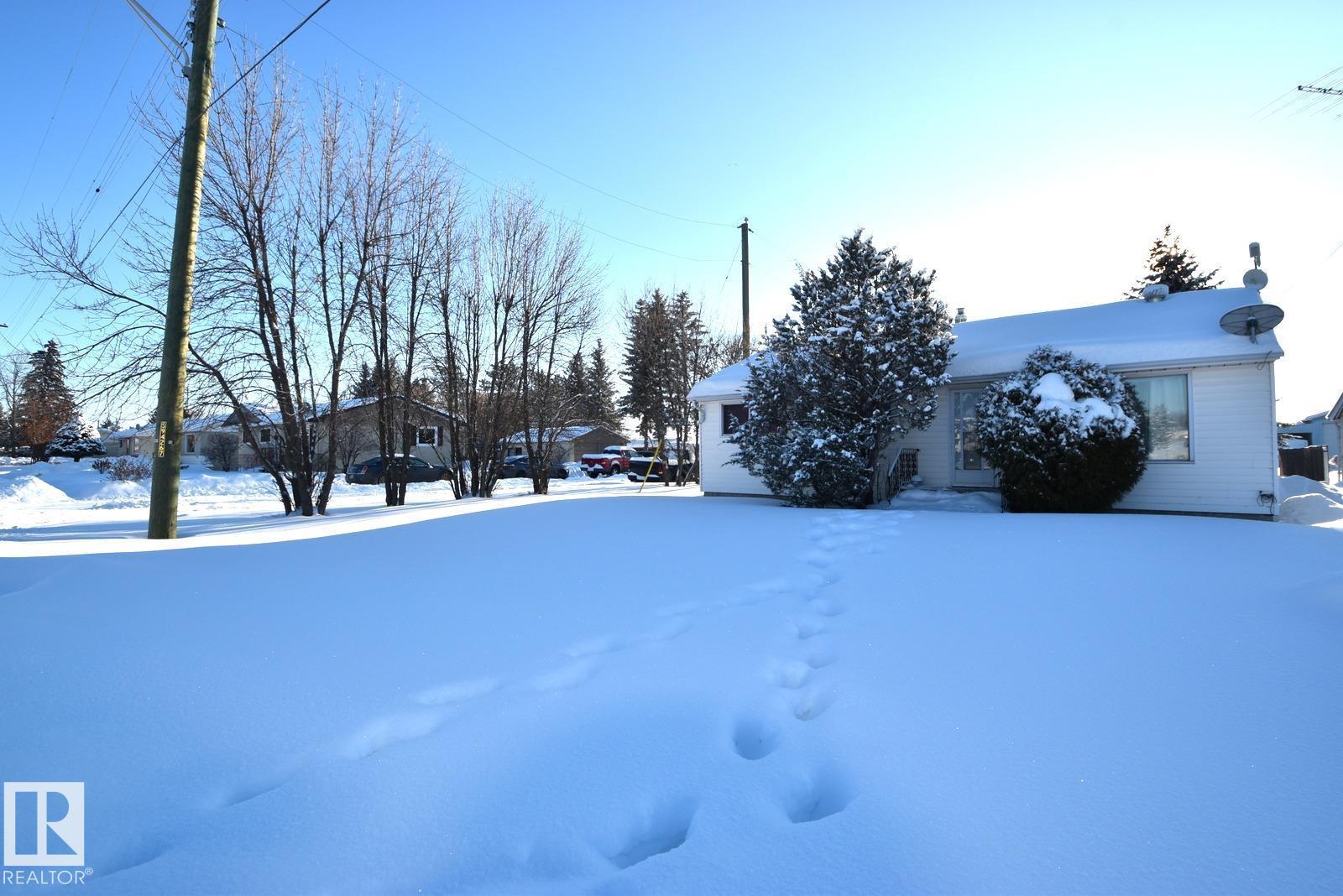 4903 49 AV, vilna, Alberta