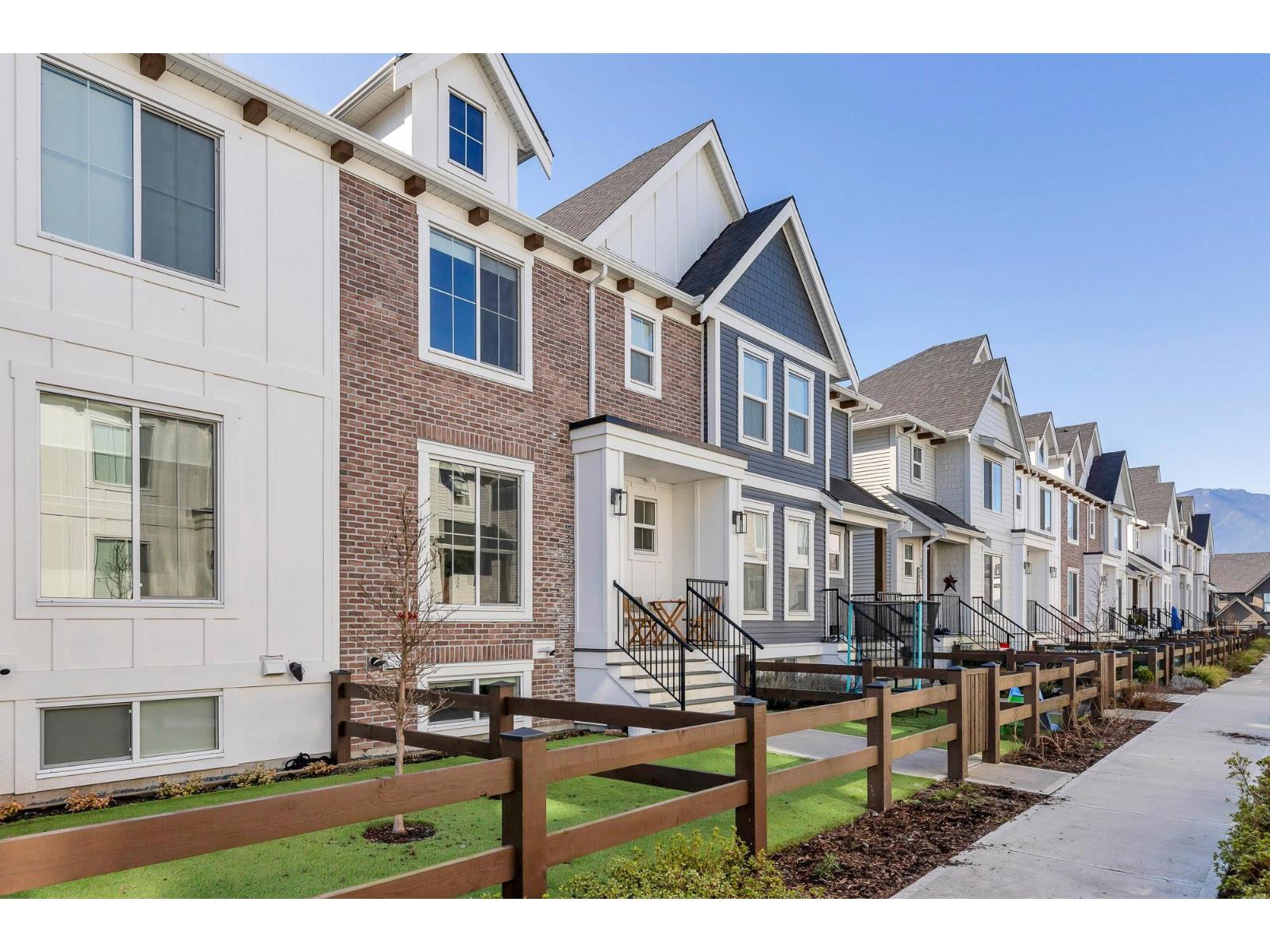 7954 Elderberry Road, Lower Landing, Chilliwack, British Columbia  V2R 6G7 - Photo 2 - R3098259