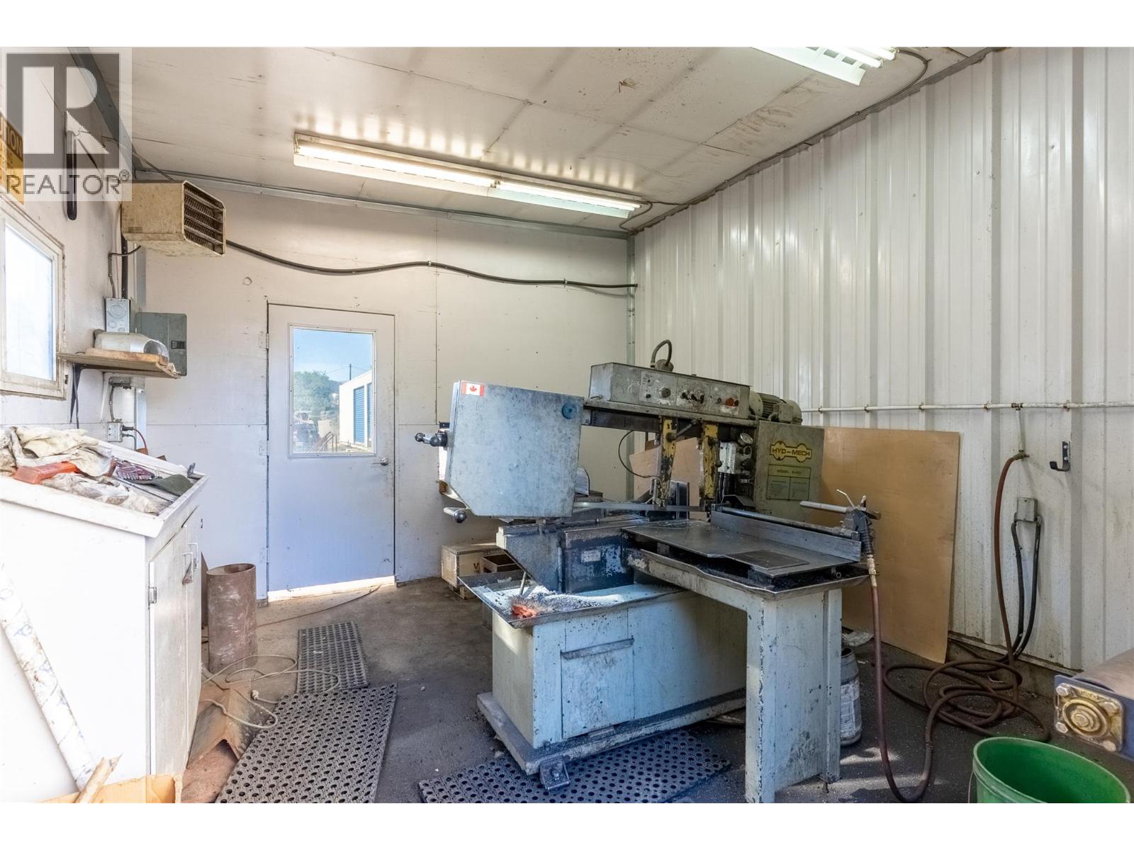 733 Tagish Street, Kamloops, British Columbia  V2H 1B6 - Photo 30 - 10378907