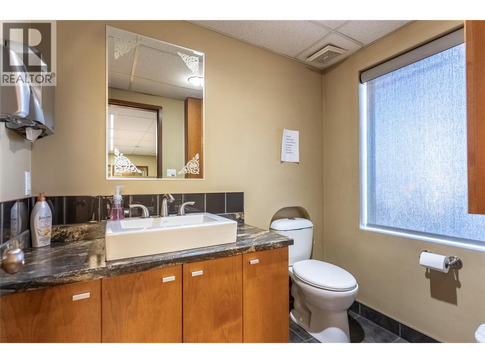 733 Tagish Street, Kamloops, British Columbia  V2H 1B6 - Photo 37 - 10378907