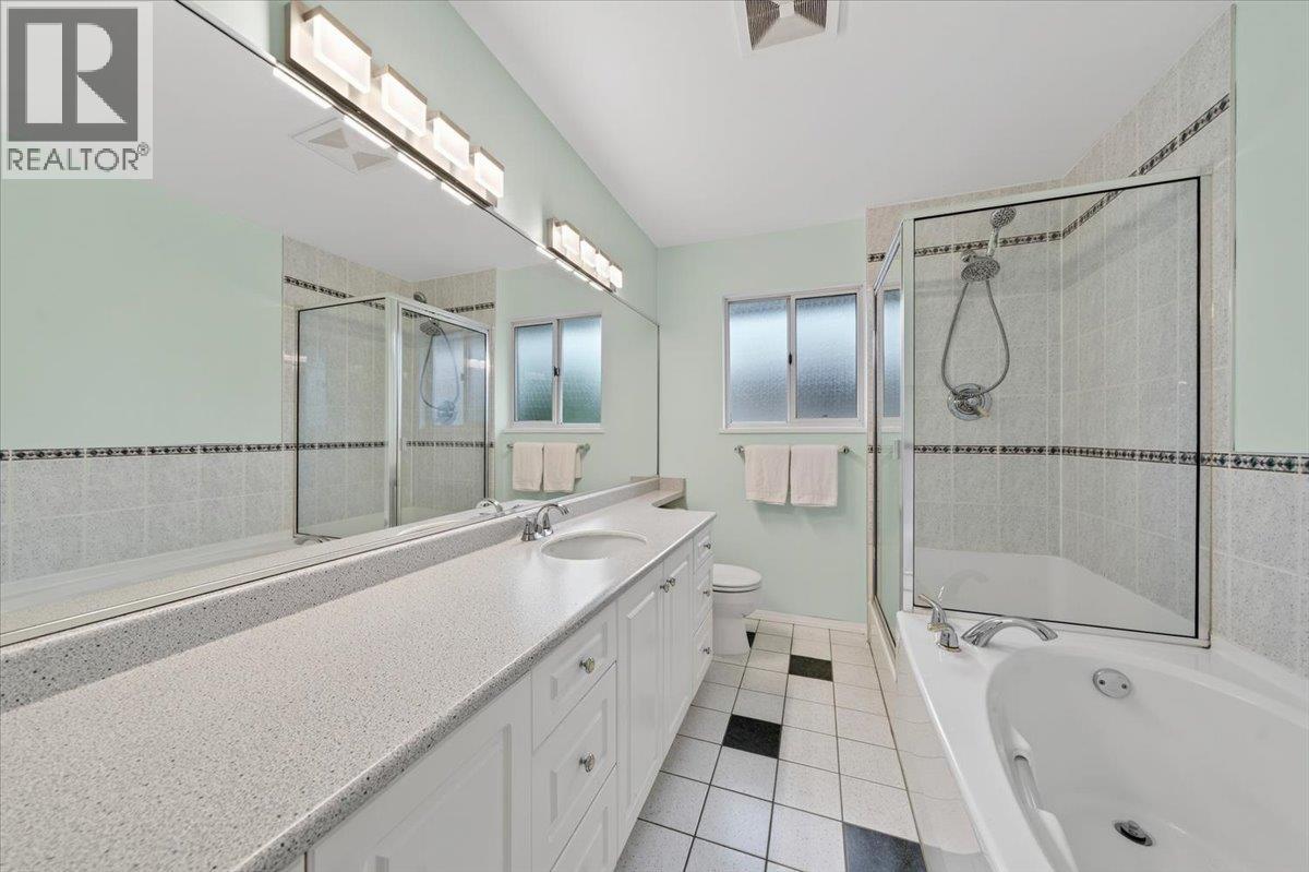 812 Grover Avenue, Coquitlam, British Columbia  V3J 3C8 - Photo 22 - R3098015