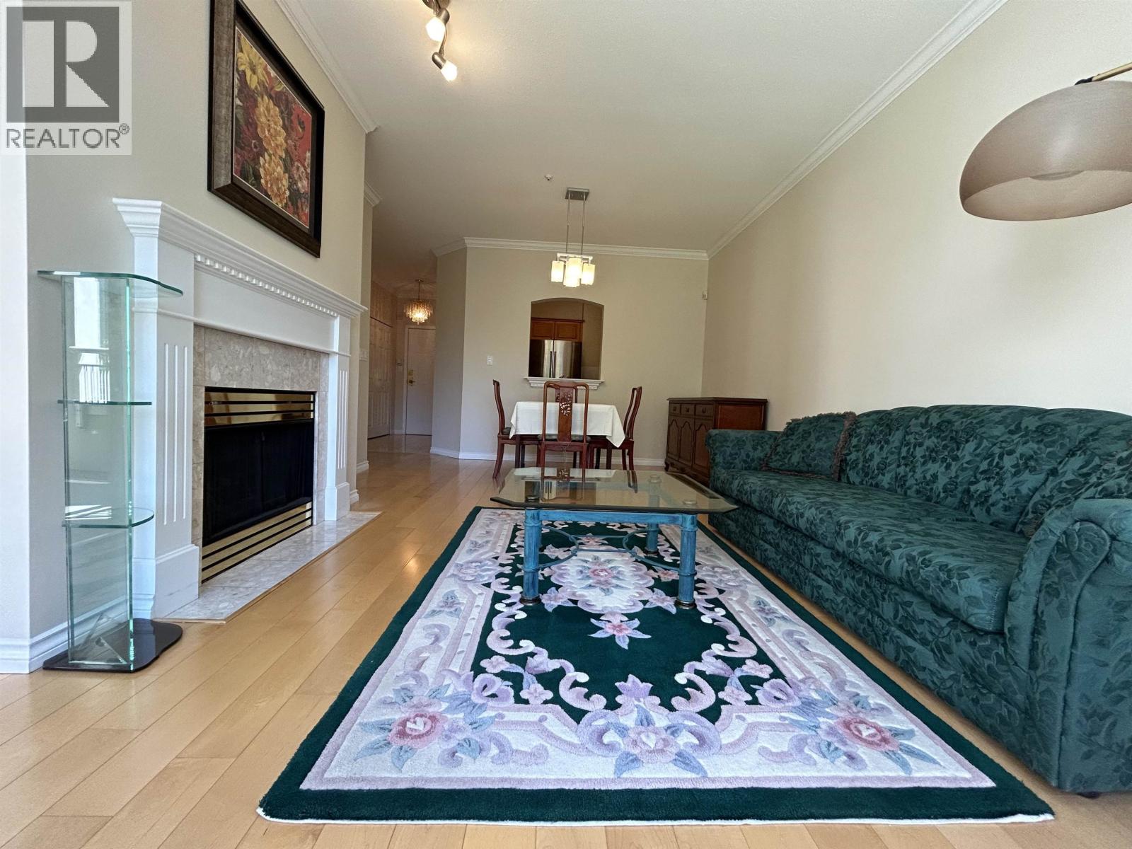 225 3098 Guildford Way, Coquitlam, British Columbia  V3B 7W8 - Photo 5 - R3098062