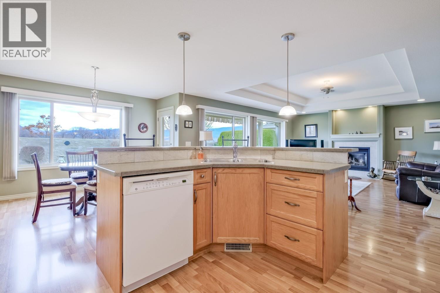 2365 Stillingfleet Road Unit# 111, Kelowna, British Columbia  V1W 4X5 - Photo 6 - 10378709