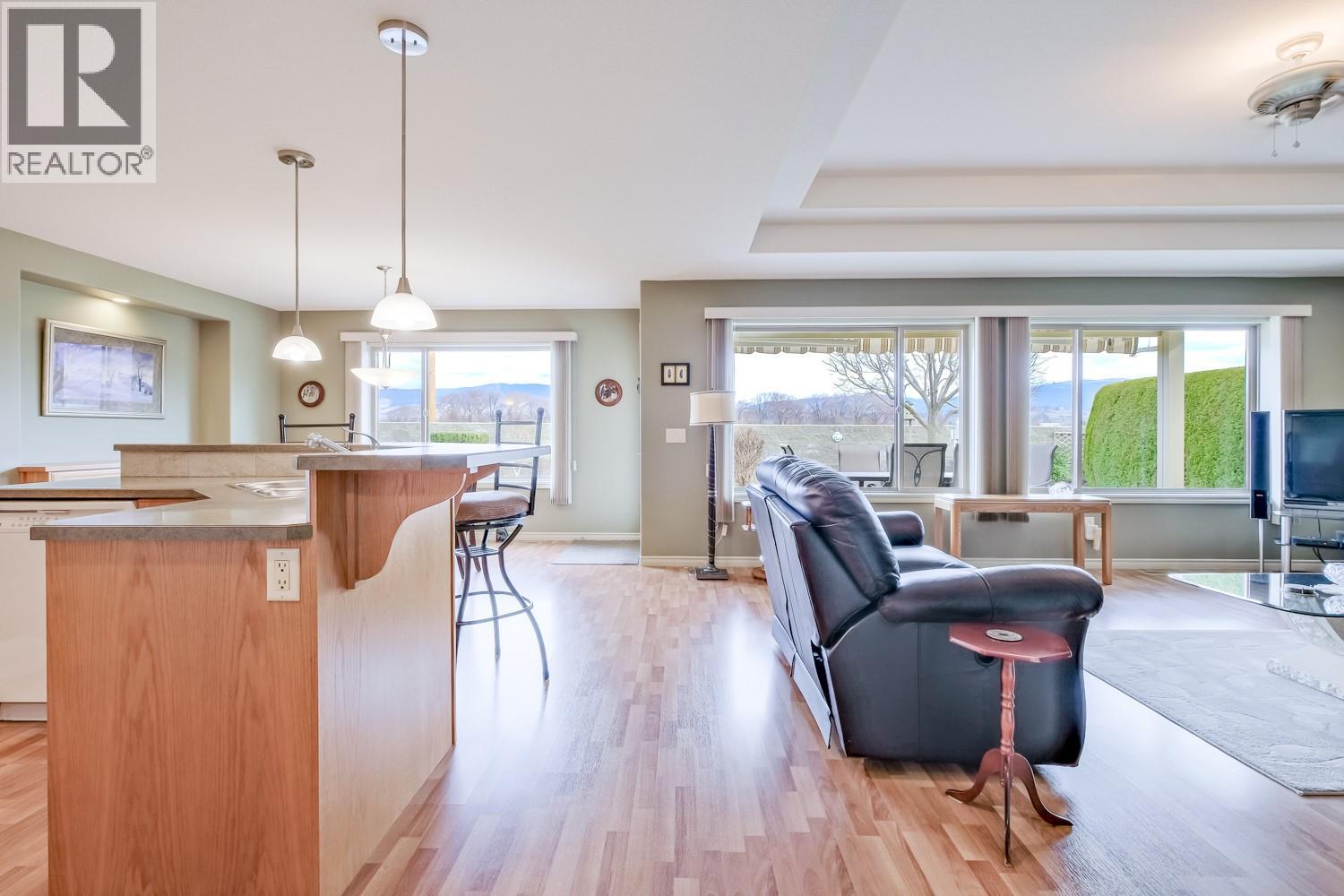 2365 Stillingfleet Road Unit# 111, Kelowna, British Columbia  V1W 4X5 - Photo 8 - 10378709