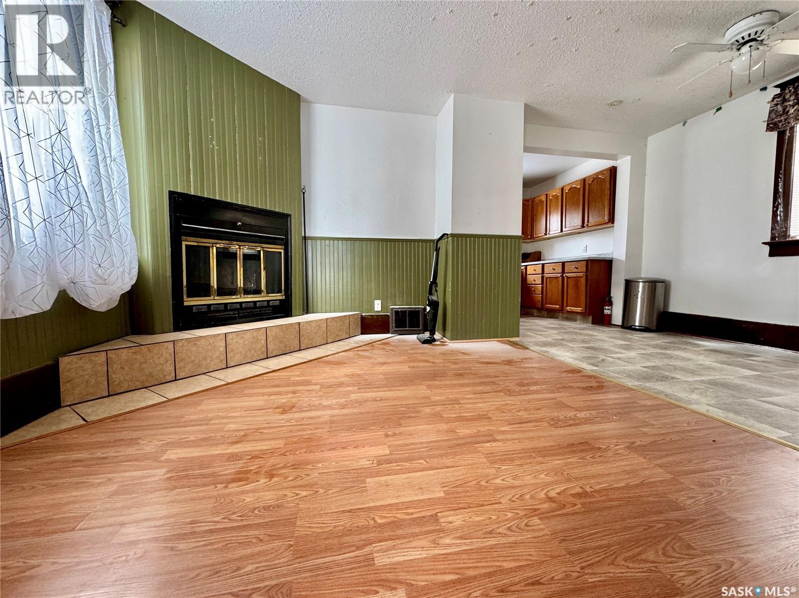 152 Sixth Avenue N, Yorkton, Saskatchewan  S3N 0Y1 - Photo 7 - SK025527