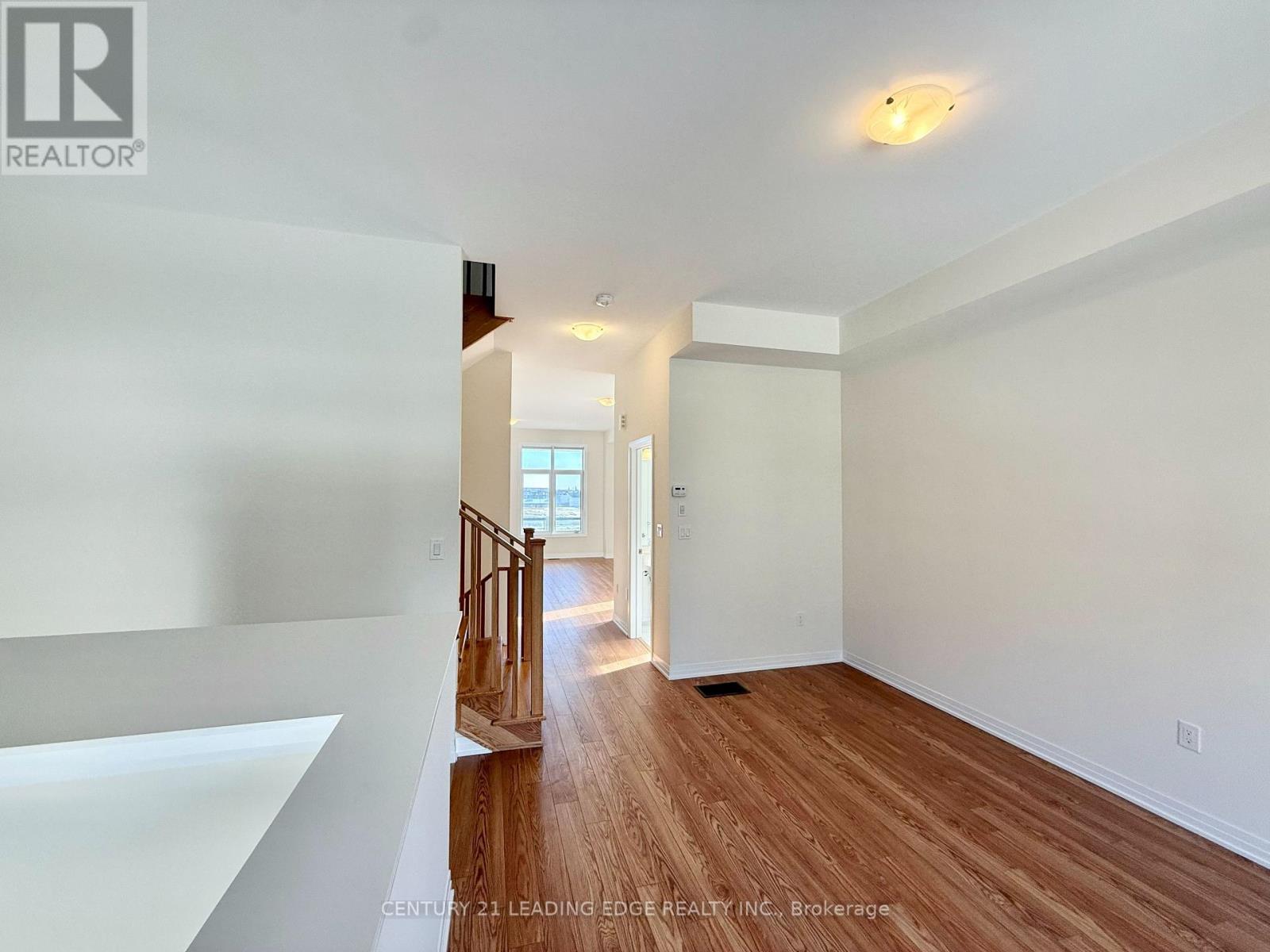 17 Norman Fleming Lane, Richmond Hill, Ontario  L4S 1N4 - Photo 4 - N12868606