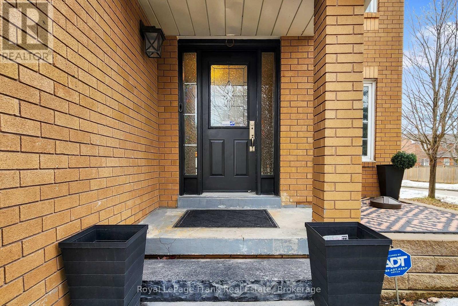 38 Shipp Crescent, Ajax (Central), Ontario  L1T 3W6 - Photo 3 - E12859518