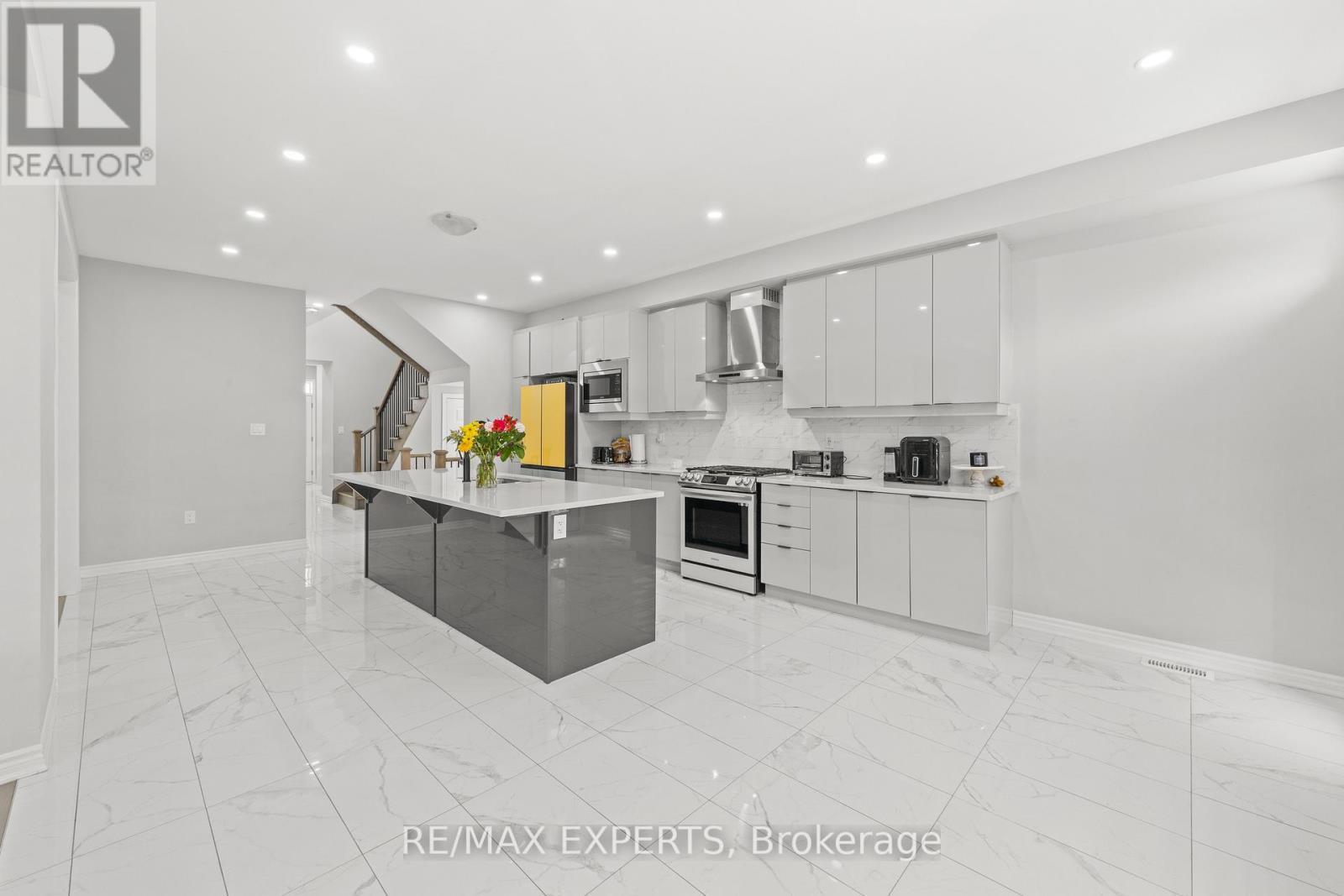 1437 Kerrydale Avenue, Pickering, Ontario  L1X 0M9 - Photo 13 - E12868618