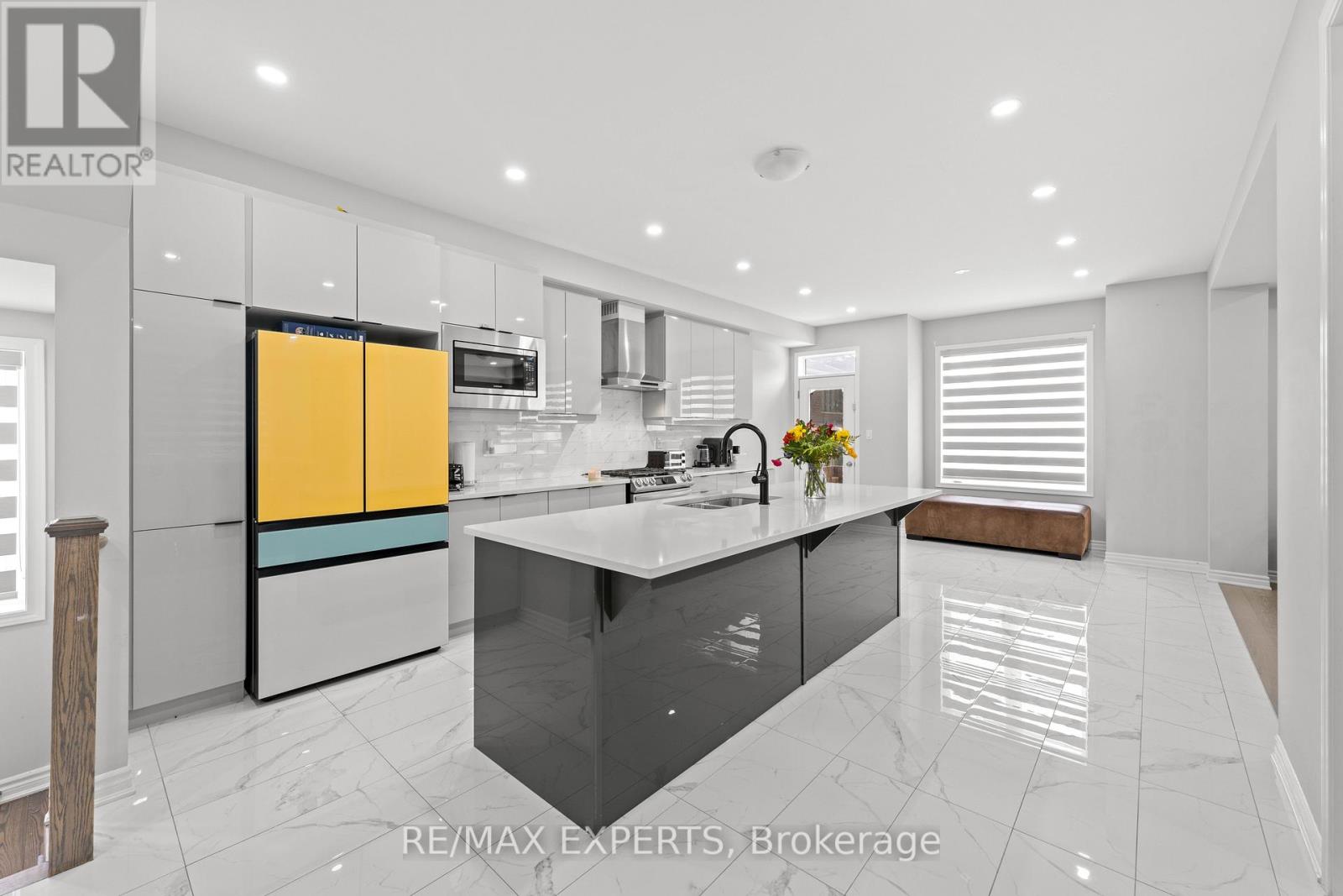 1437 Kerrydale Avenue, Pickering, Ontario  L1X 0M9 - Photo 11 - E12868618