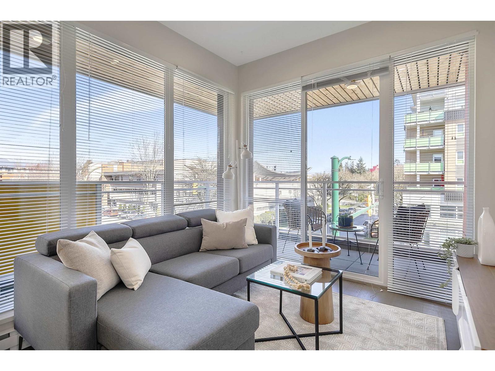 306 688 E 19th Avenue, Vancouver, British Columbia  V5V 1K2 - Photo 2 - R3098207