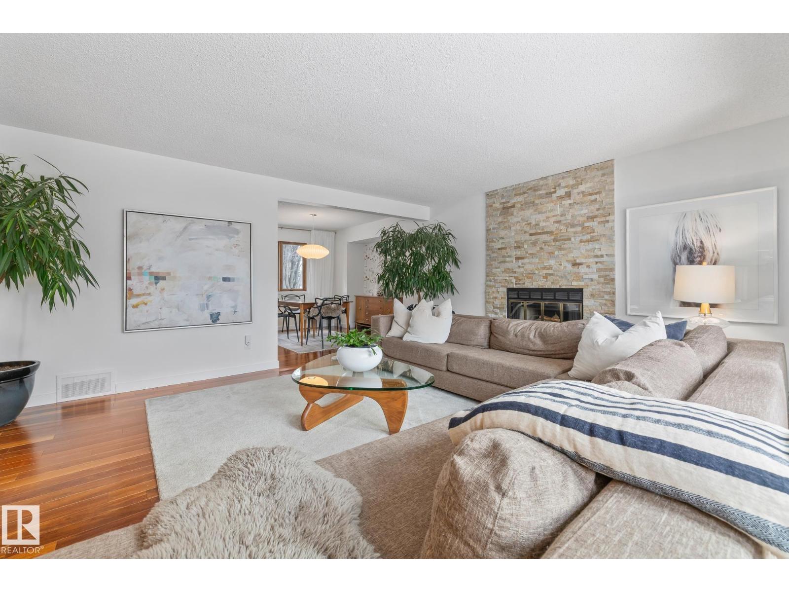 175 Roy St Nw, Edmonton, Alberta  T6R 2A8 - Photo 7 - E4476785