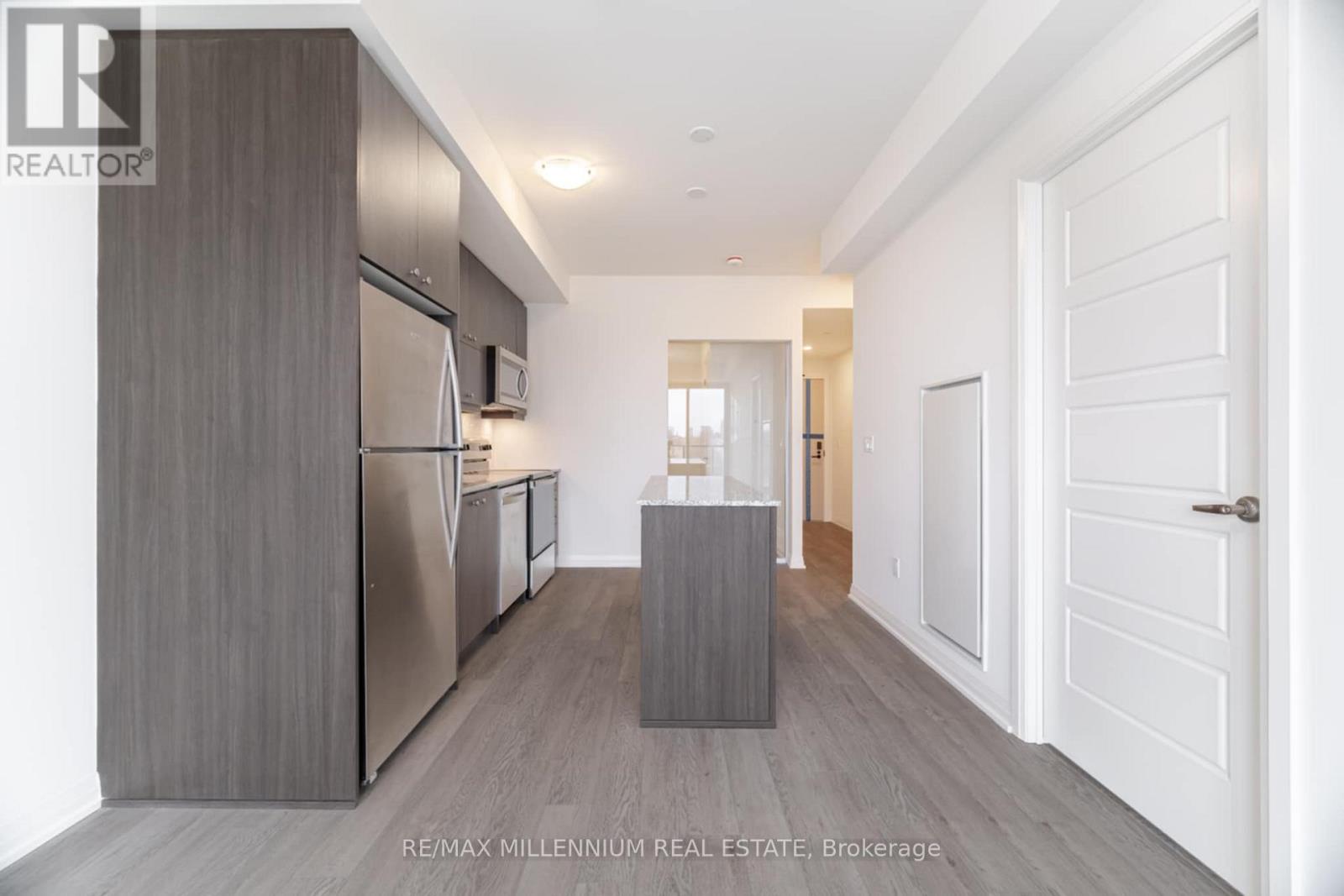 408 - 3006 William Cutmore Boulevard, Oakville, Ontario  L6H 8A4 - Photo 4 - W12868630