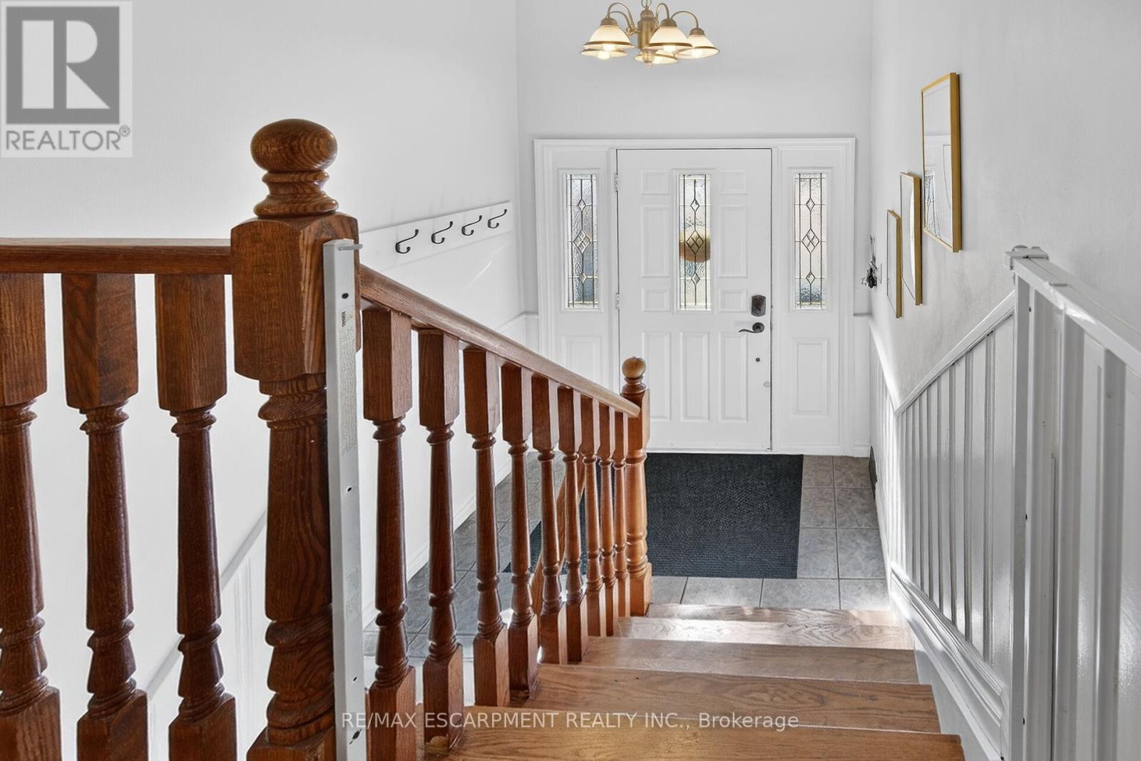 96 Dundee Drive, Haldimand, Ontario  N3W 1J8 - Photo 10 - X12868576