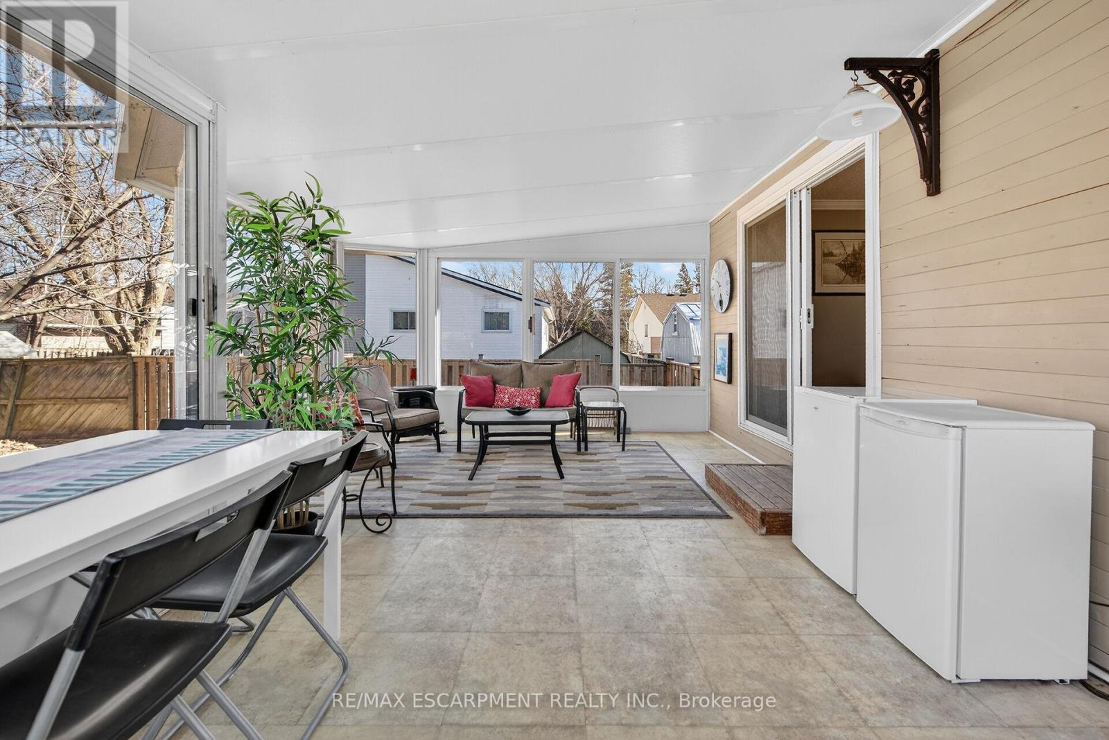 96 Dundee Drive, Haldimand, Ontario  N3W 1J8 - Photo 35 - X12868576