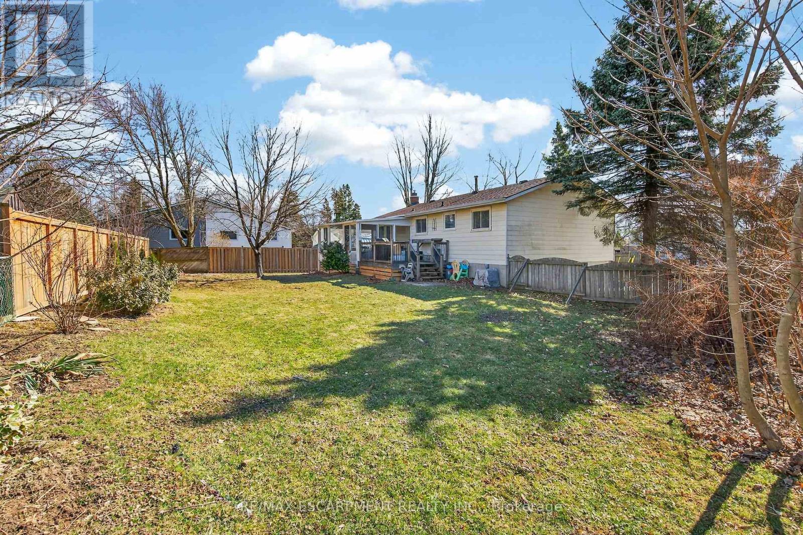 96 Dundee Drive, Haldimand, Ontario  N3W 1J8 - Photo 38 - X12868576