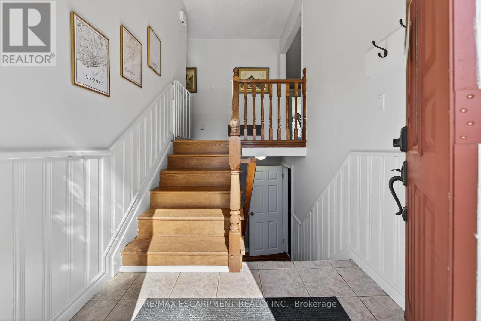 96 Dundee Drive, Haldimand, Ontario  N3W 1J8 - Photo 9 - X12868576